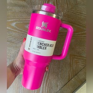 Hot Pink Stanley 40oz Tumbler Camelia NEW